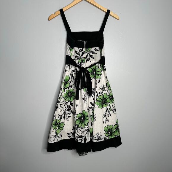 Ruby Rox Women's Y2K Black, White + Green Floral Print Tie Back‎ Flare Dress 3 - Picture 6 of 9